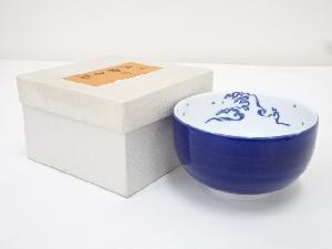 瑠璃釉波文茶碗